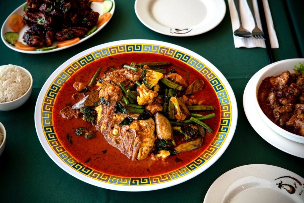 Bunga Raya Restaurant - Kari Kepala Ikan (Nyonya Fish Head Curry)