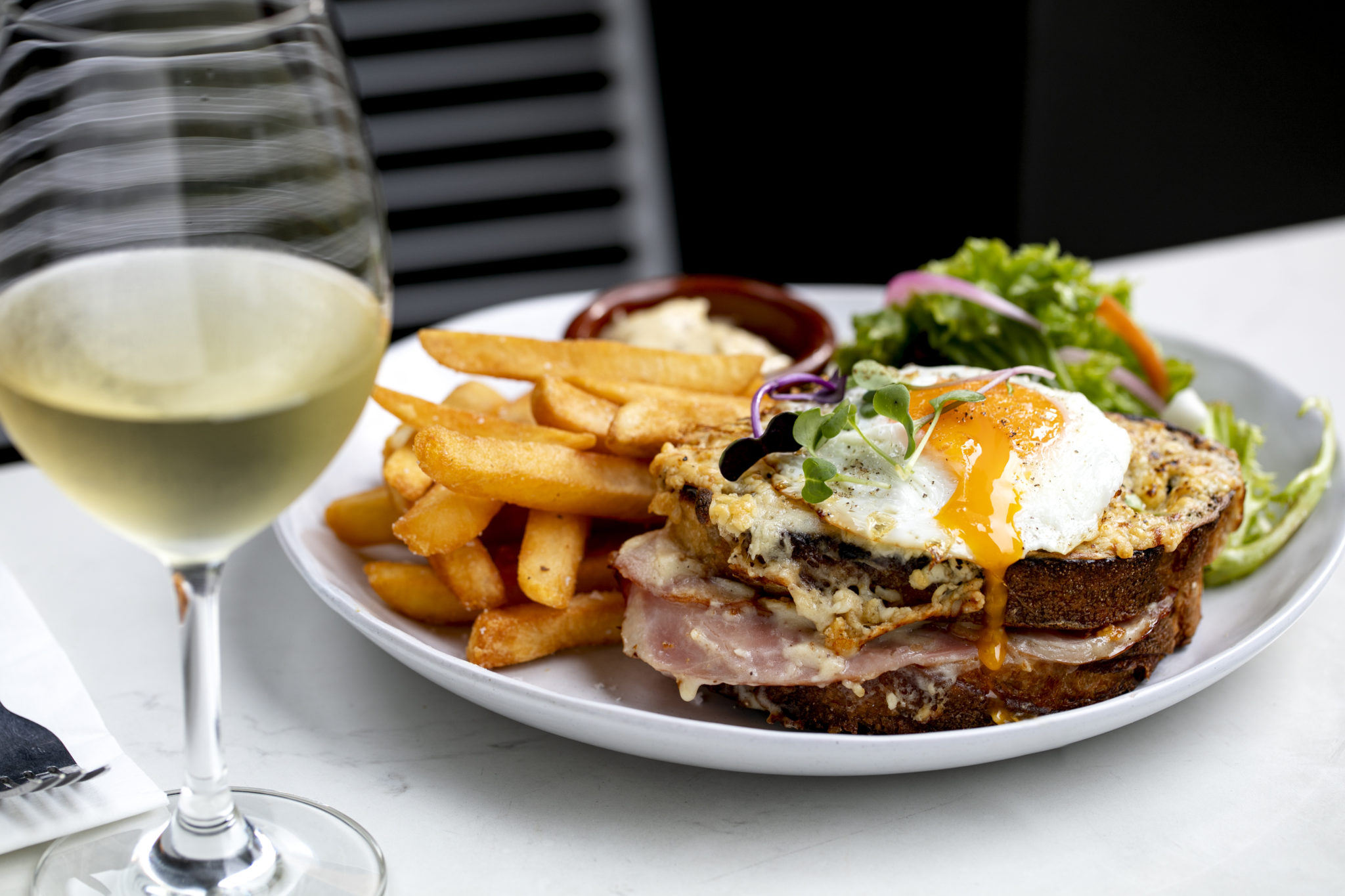 wander-caf-and-bristo-croque-monsieur-iconic-eats-auckland